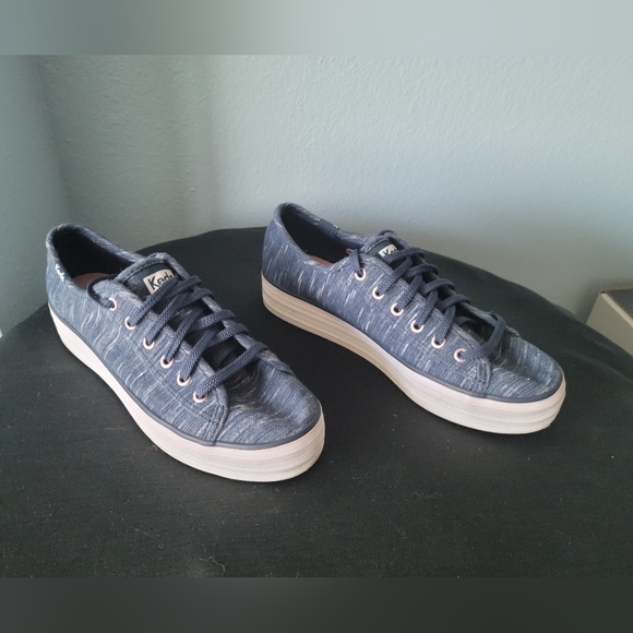 Keds Triple Kick navy sneakers size 8.5 - Picture 1 of 7